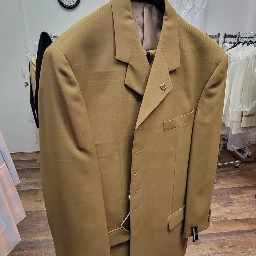 Brand new 2 piece tan suit